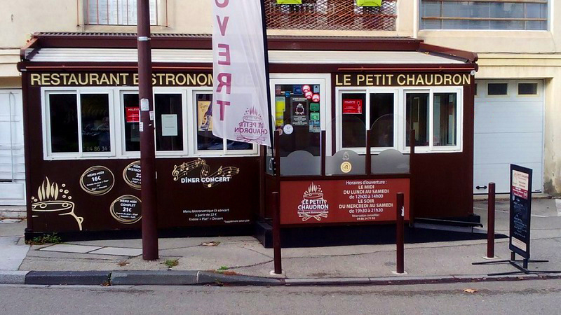 photo of the restaurant Le Petit Chaudron in Avignon, France