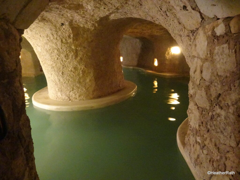 Underground cave/spa with warm saline water at the Zentik hotel