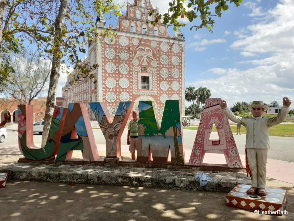 Church and former convent of Santo Domingo de Guzmán in Uayma, another of the Valladolid day trips