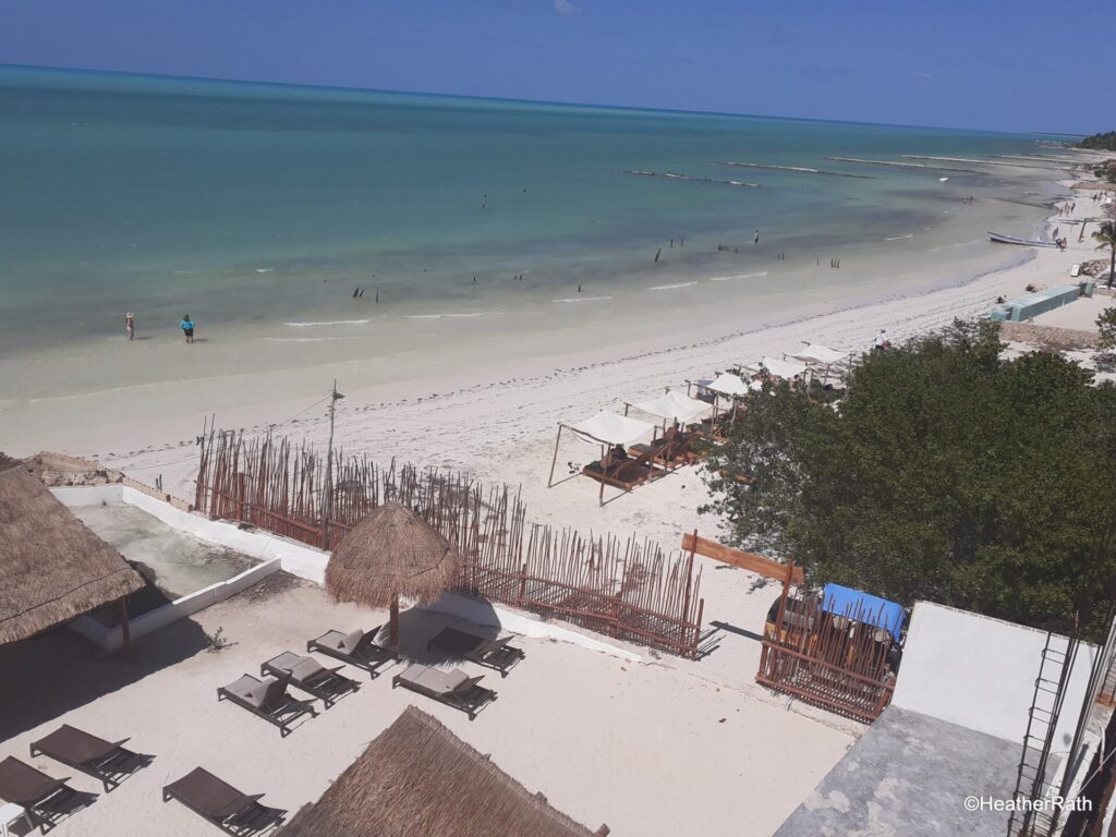 images of Playa Holbox scene