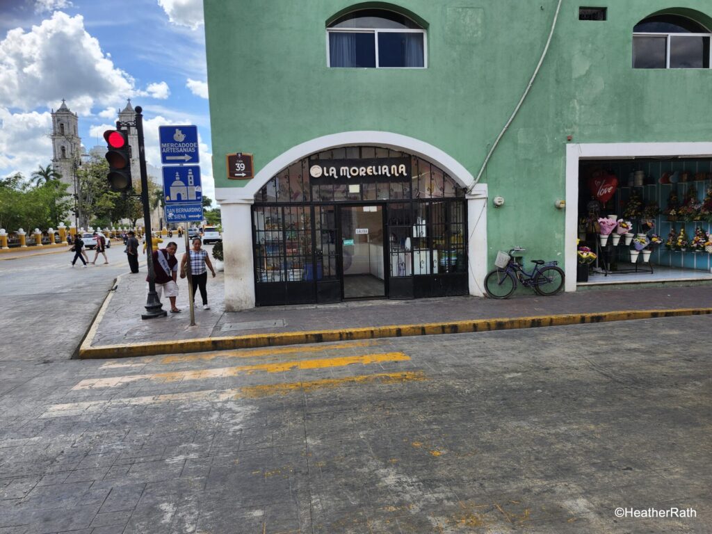 photo of La Moreliana ice cream shop