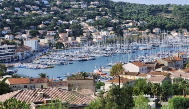 the harbour at Saint-Mandrier seen on your day trips from Toulon France