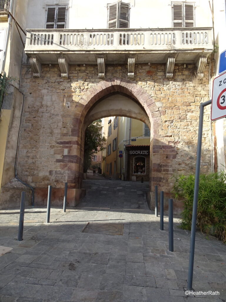 Porte Barruc - this is one of 5 gates from 13th century and one of the stops on one of our day trips from toulon