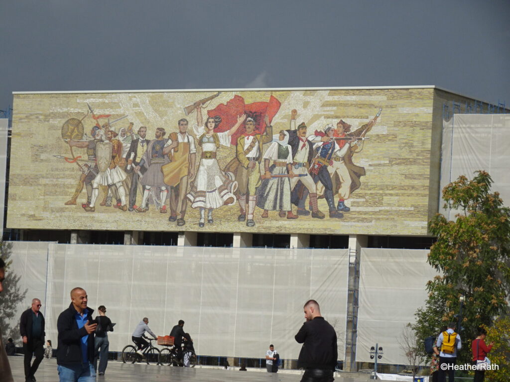 photo of mural on outside wall of National Museum of History