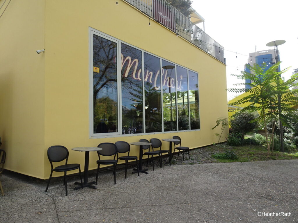 pic of Mon Cherie coffee bar