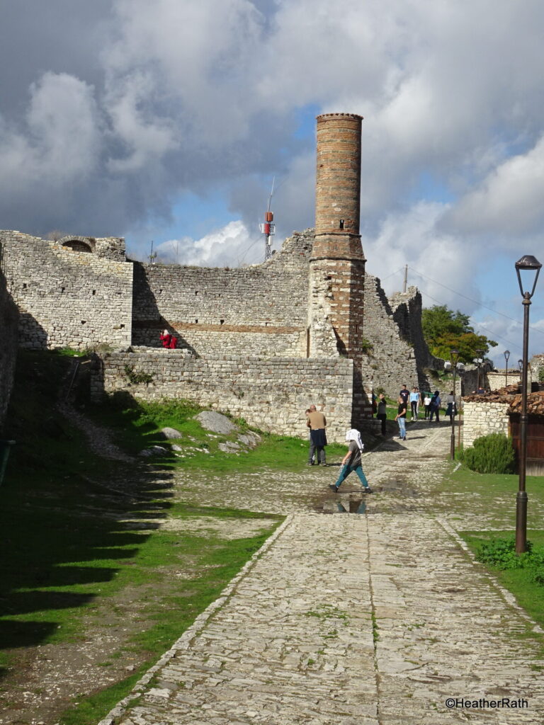 pic of remains of the red mosque with red brick minaret in Berat Albania